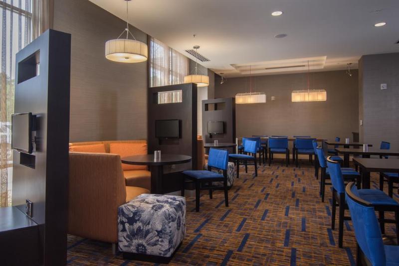 Courtyard By Marriott Raleigh-Durham Airport/Brier Creek Hotel Exterior photo