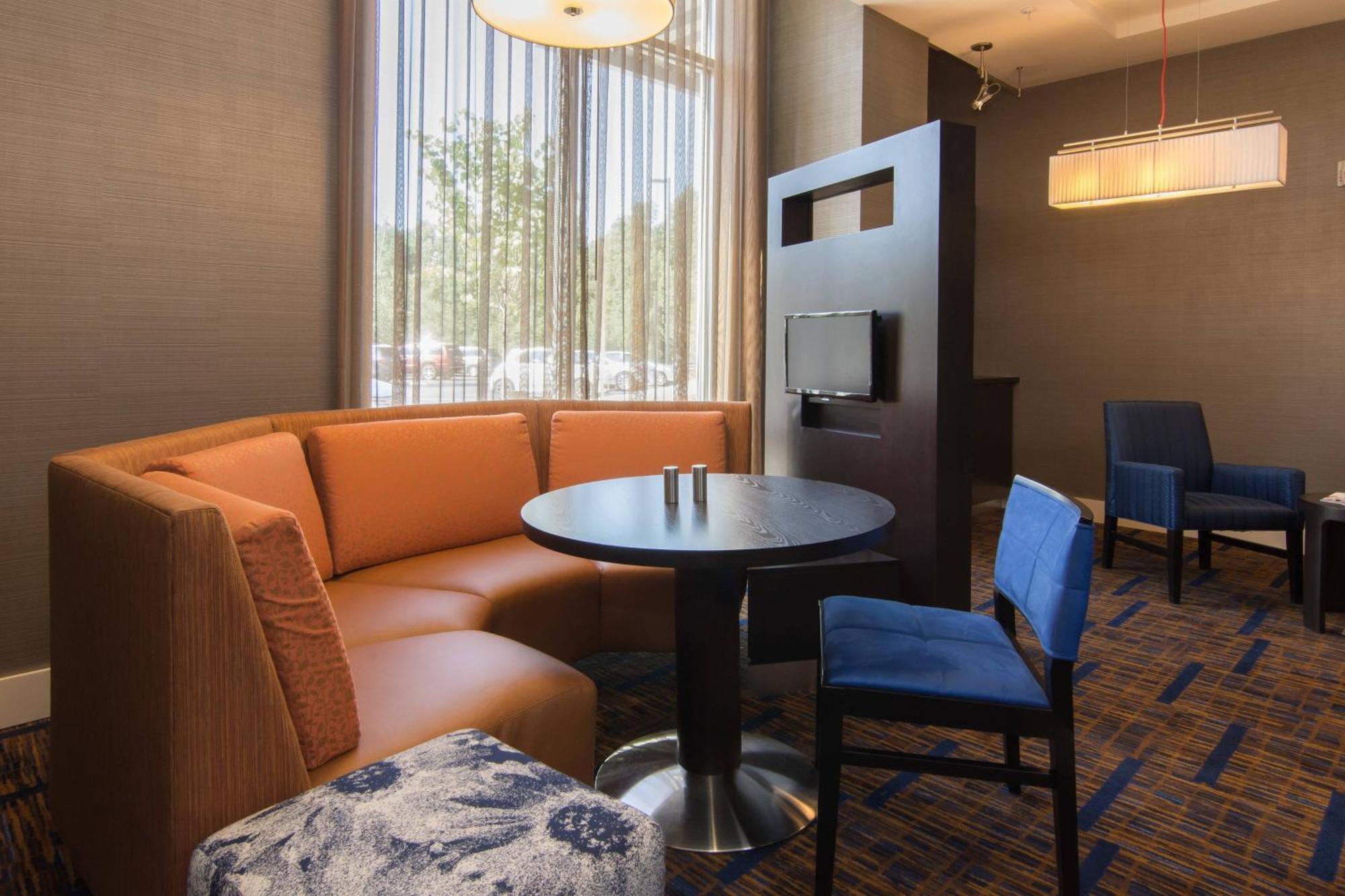 Courtyard By Marriott Raleigh-Durham Airport/Brier Creek Hotel Exterior photo