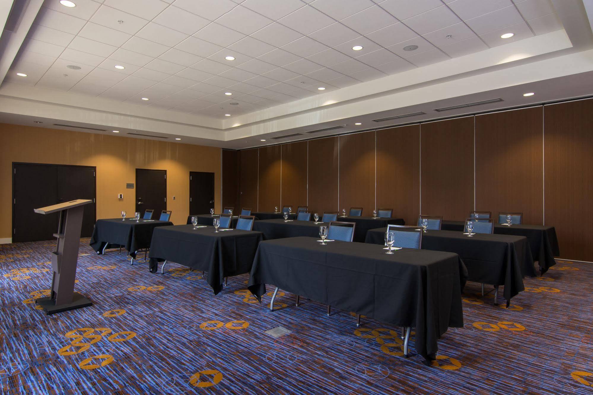 Courtyard By Marriott Raleigh-Durham Airport/Brier Creek Hotel Exterior photo